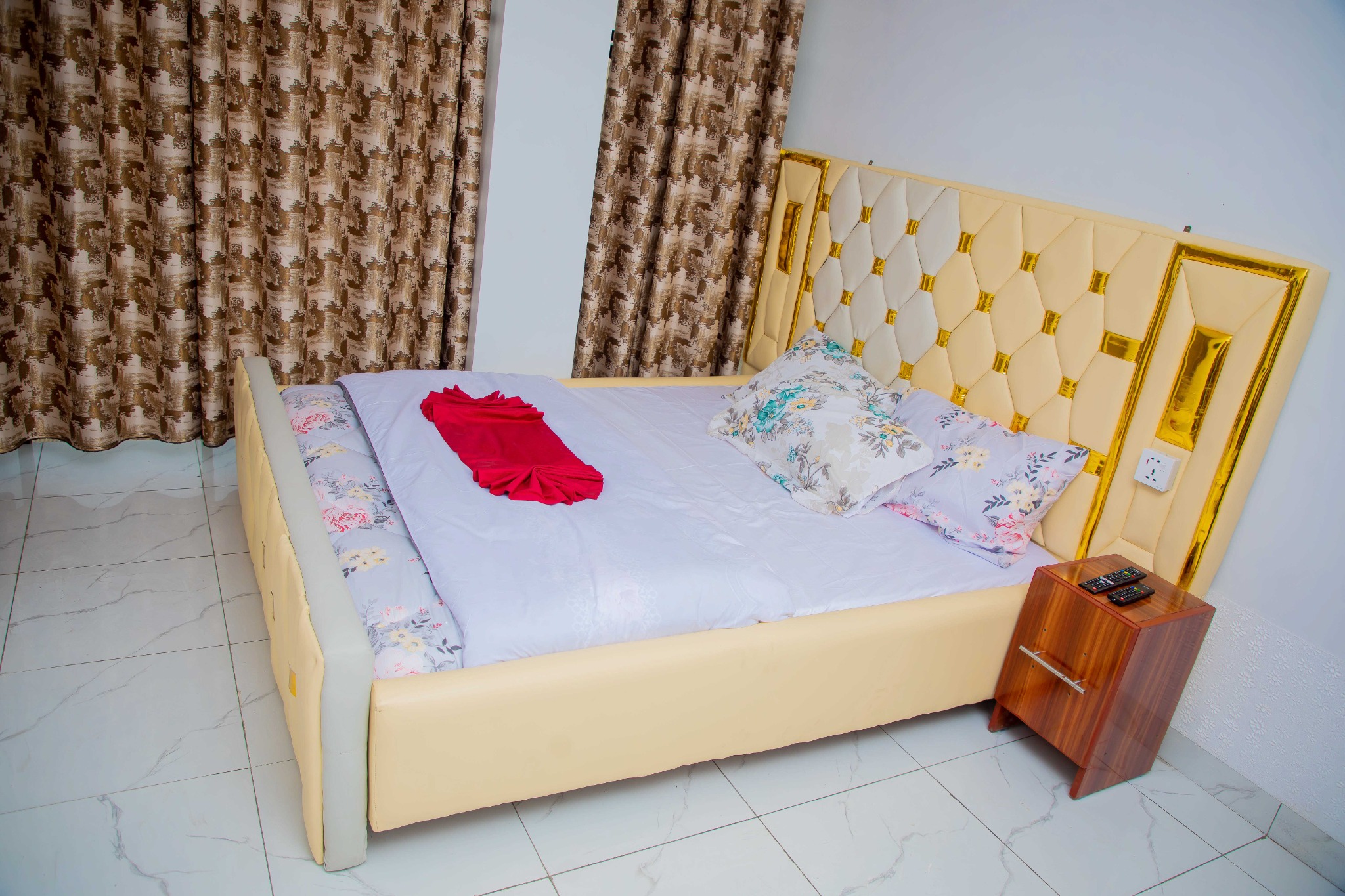 BUFA Hotel King Room